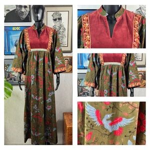 Vintage Lucie Linden Boho Maxi Caftan Dress – Embroidered Trim – Floral